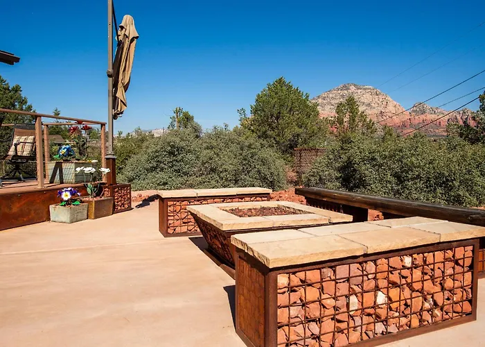 Holiday home Private-red Rock Views -fire Pit-hot Tub-location *
