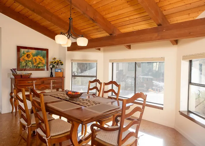 Private-red Rock Views -fire Pit-hot Tub-location Holiday home *